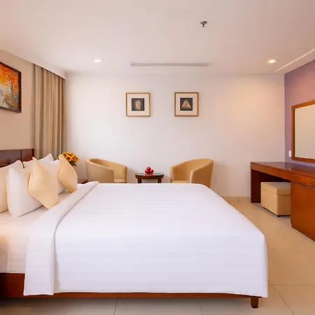 White Lotus Hotel Saigon-2